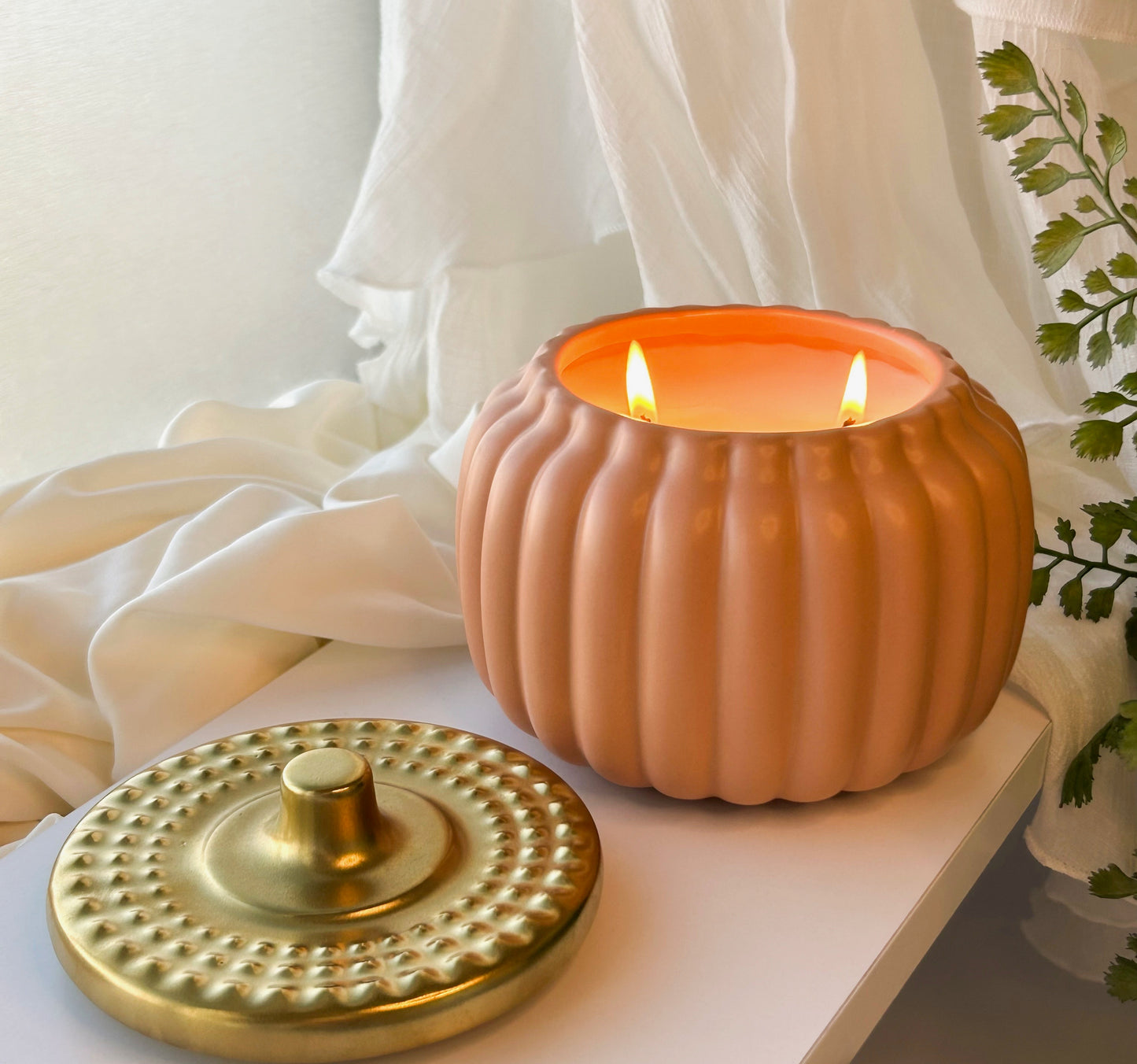 Gingerbread Lane Scented Candle | Cozy Holiday Gingerbread