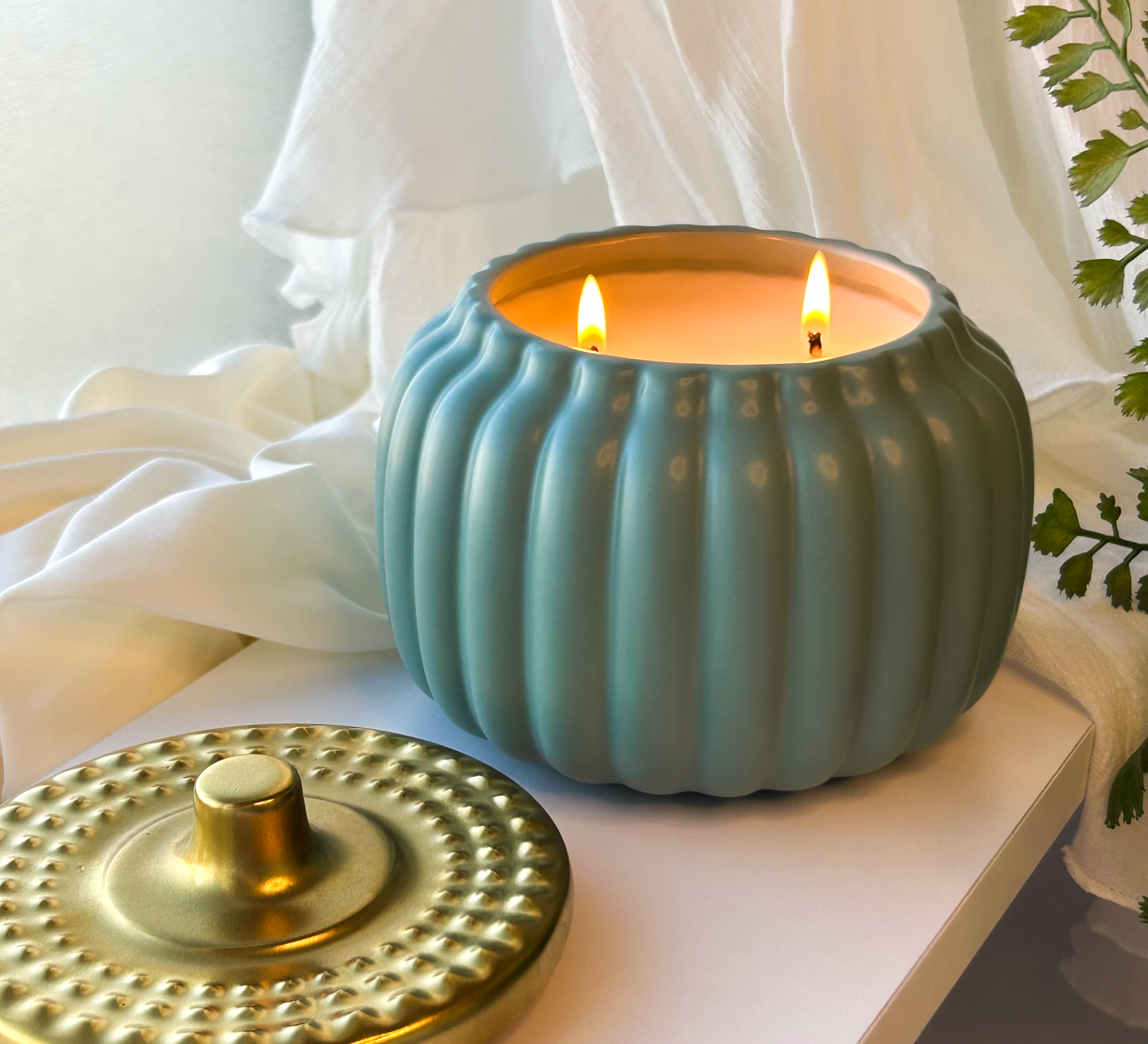 Gingerbread Lane Scented Candle | Cozy Holiday Gingerbread