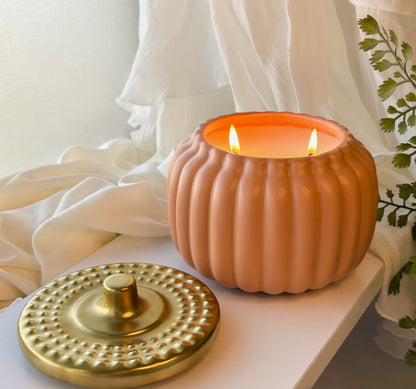 Gingerbread Lane Scented Candle | Cozy Holiday Gingerbread
